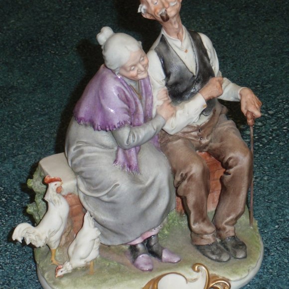 Giuseppe Cappe Statue Gruppo Vecchietti Figurine Capodimonte Old Couple In Love! - Picture 9 of 11